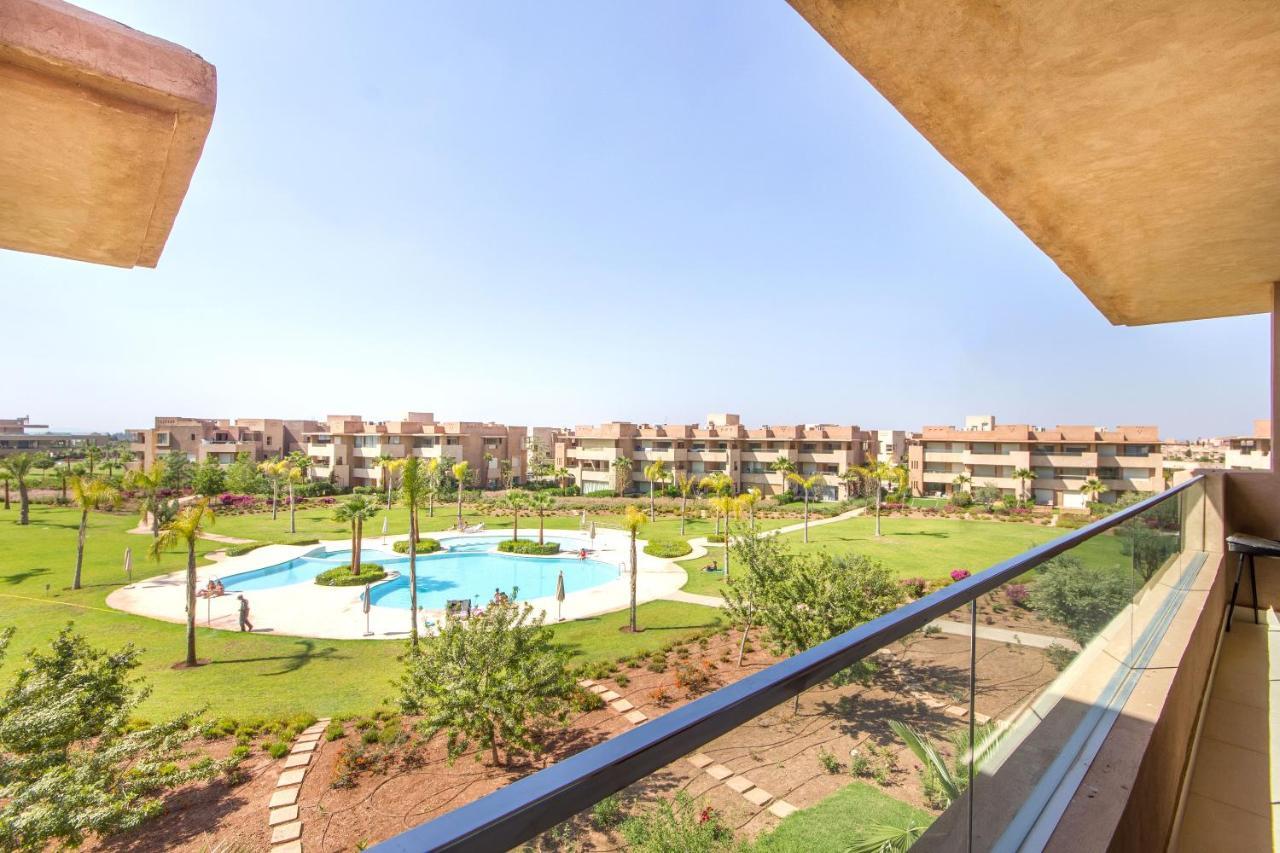 Lumineux Et Vue Degagee Sur Piscine A Prestigia Διαμέρισμα Μαρακές Εξωτερικό φωτογραφία